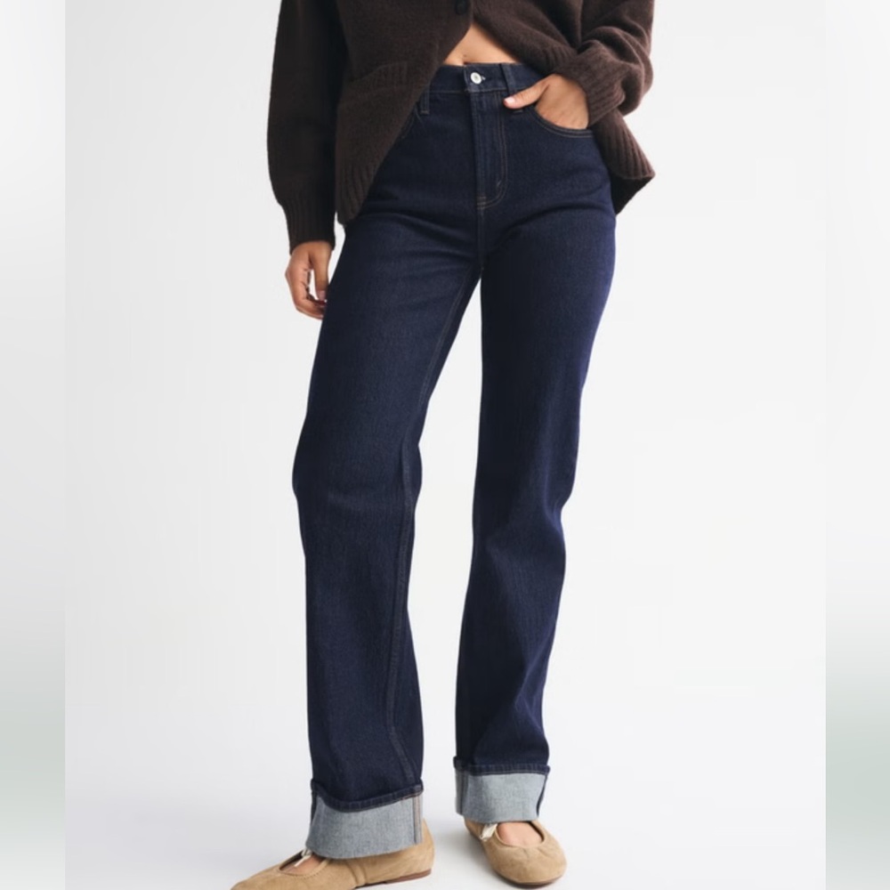 Abercrombie & Fitch High Rise Relax Dark Wash Cuffed